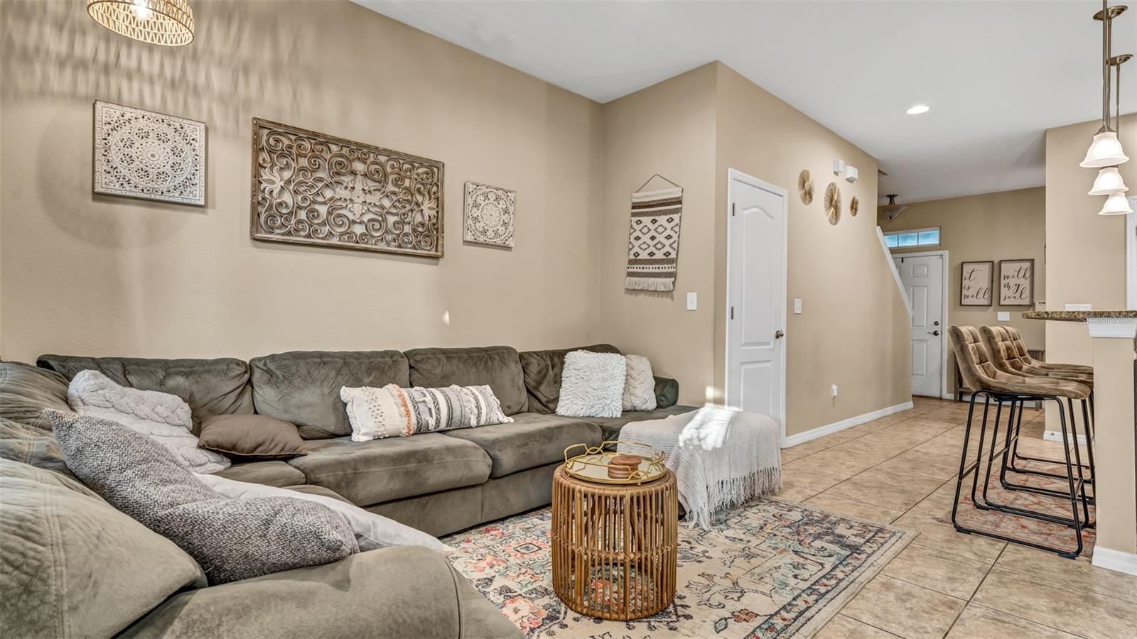 Image 16 of 46 For 12920 Whittington Court