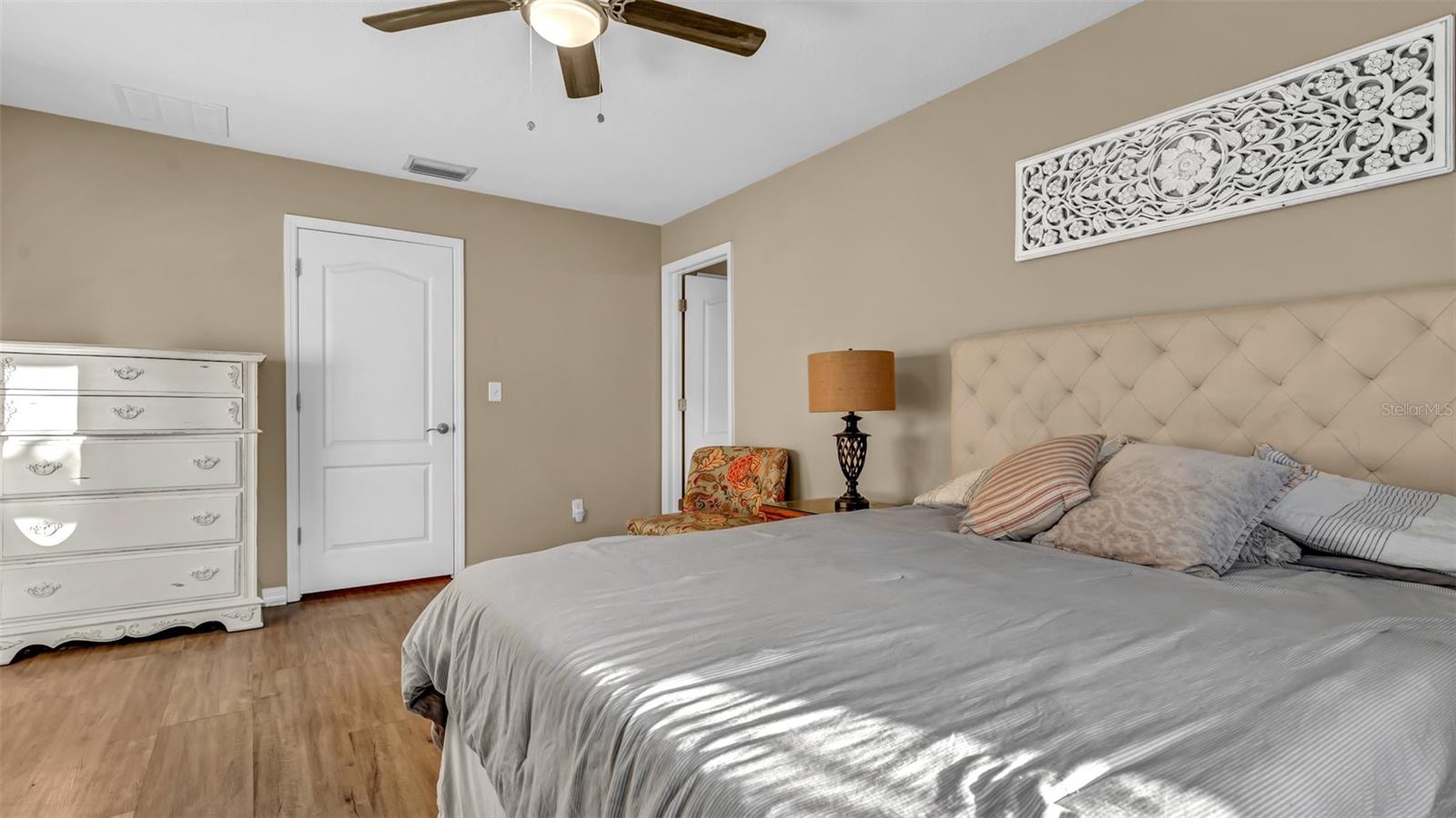 Image 21 of 46 For 12920 Whittington Court