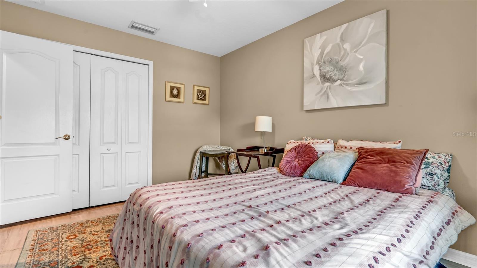 Image 26 of 46 For 12920 Whittington Court