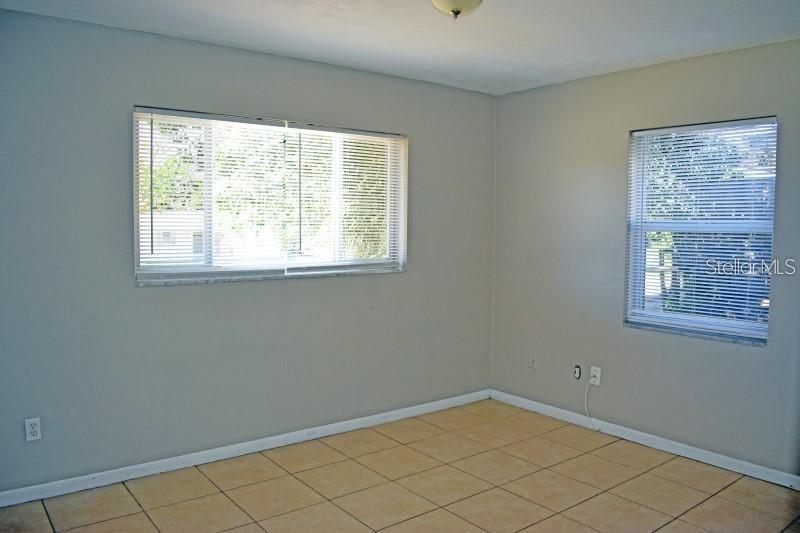 Image 11 of 14 For 1002 Cobblestone Drive