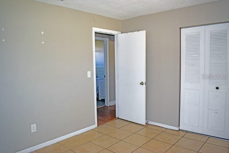 Image 12 of 14 For 1002 Cobblestone Drive