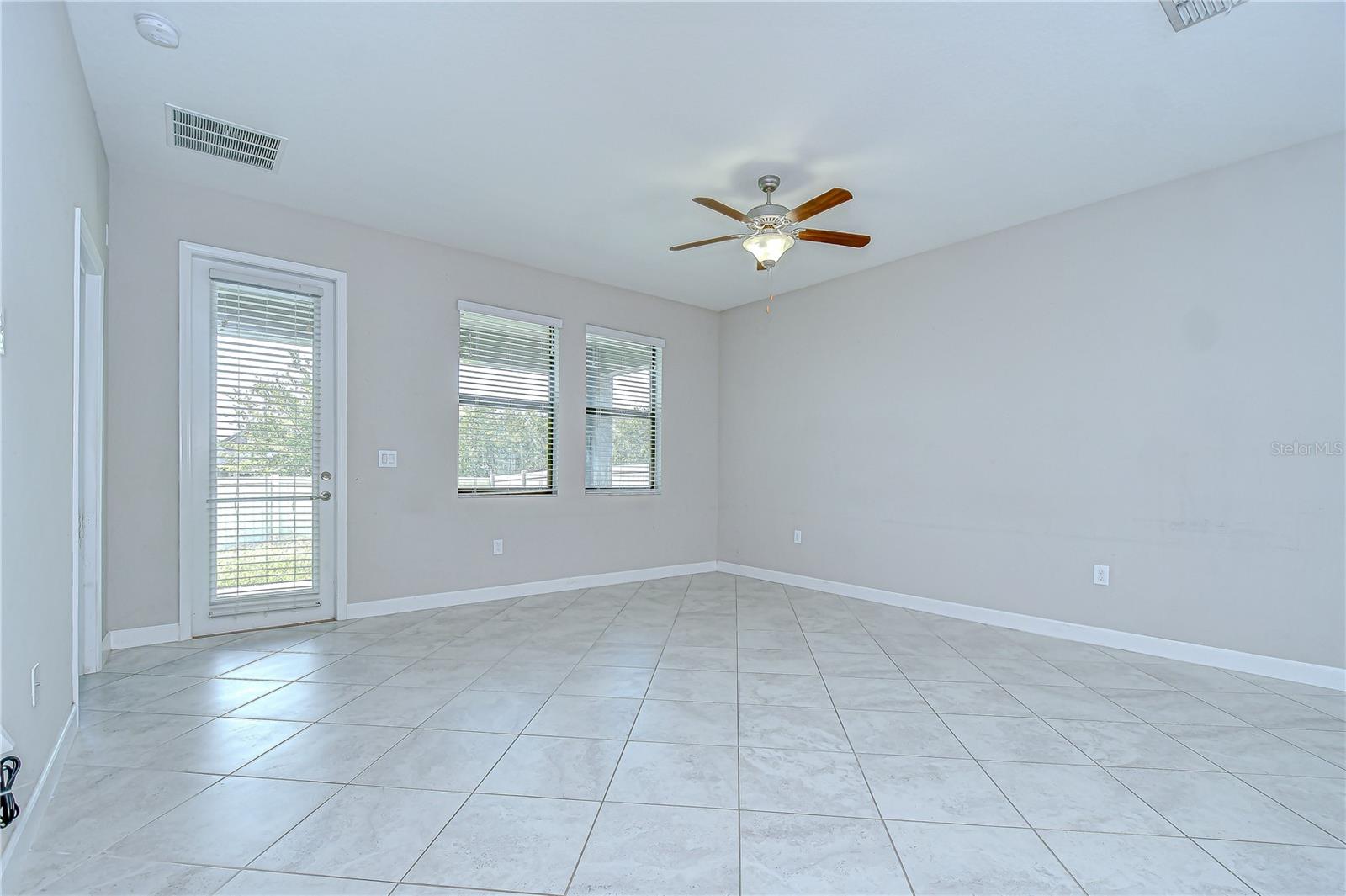 Image 16 of 67 For 11011 Little Blue Heron Drive