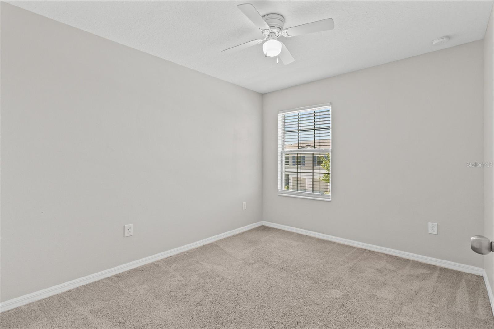 Image 15 of 40 For 9768 Pembrooke Pines Drive