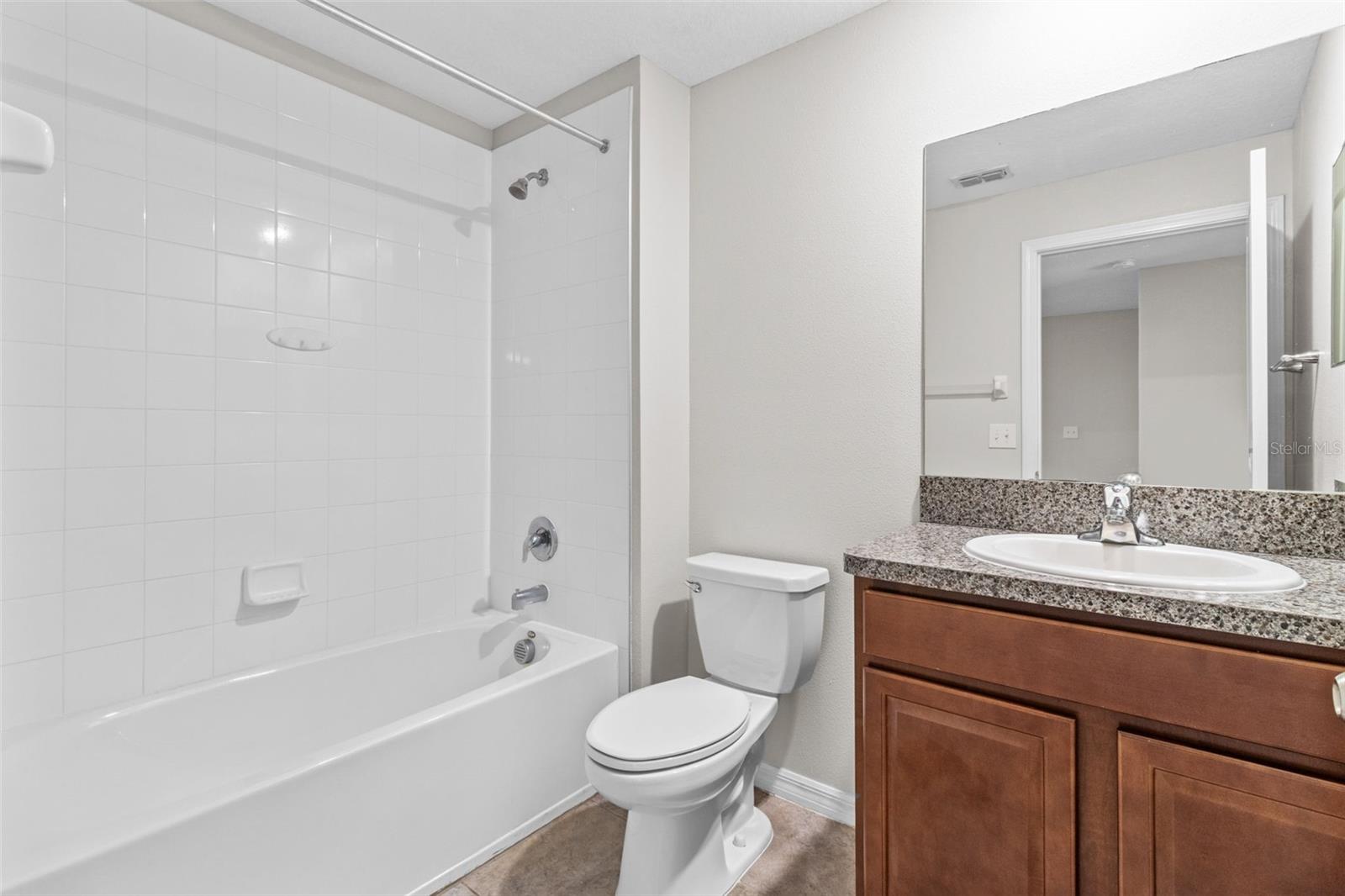 Image 17 of 40 For 9768 Pembrooke Pines Drive