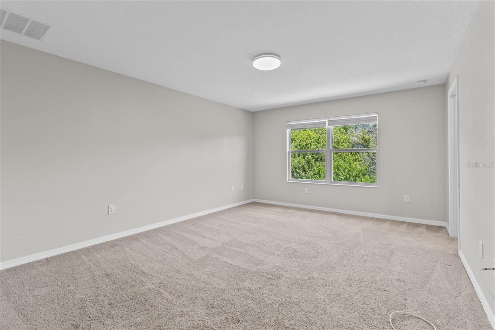 Image 19 of 40 For 9768 Pembrooke Pines Drive