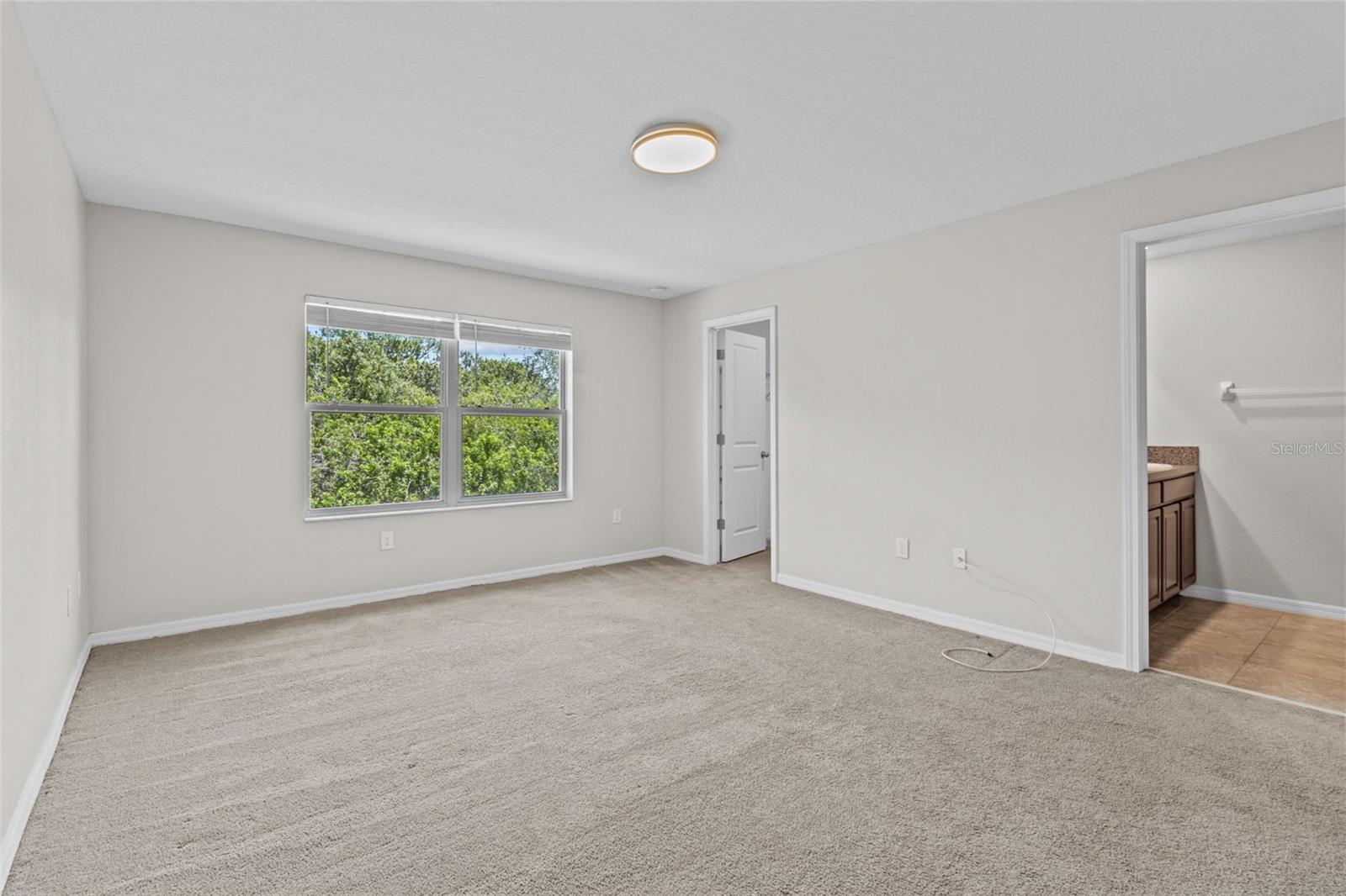 Image 20 of 40 For 9768 Pembrooke Pines Drive