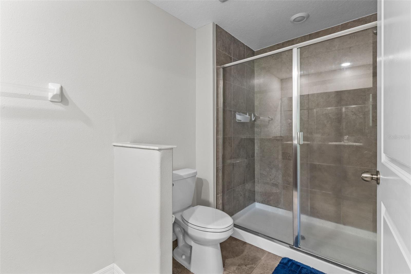 Image 24 of 40 For 9768 Pembrooke Pines Drive