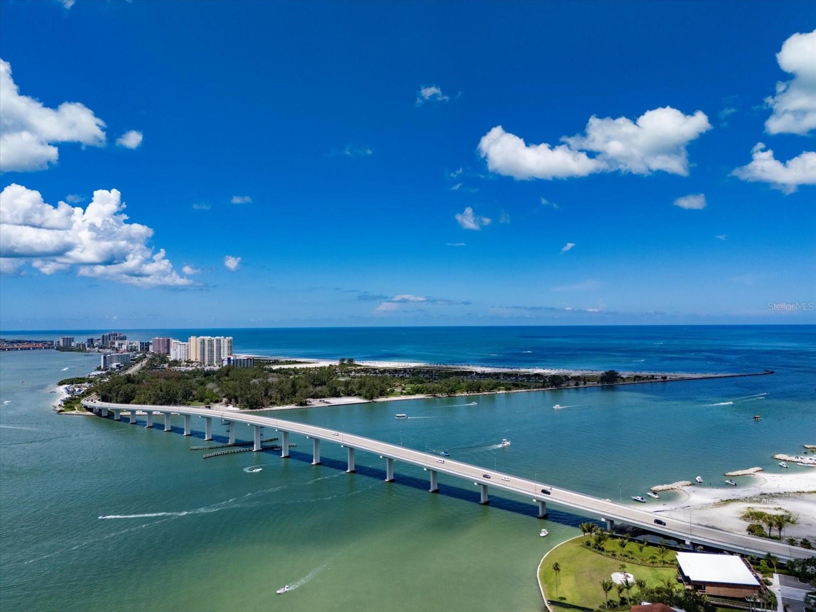 Image 37 of 45 For 825 Gulfview Boulevard 104