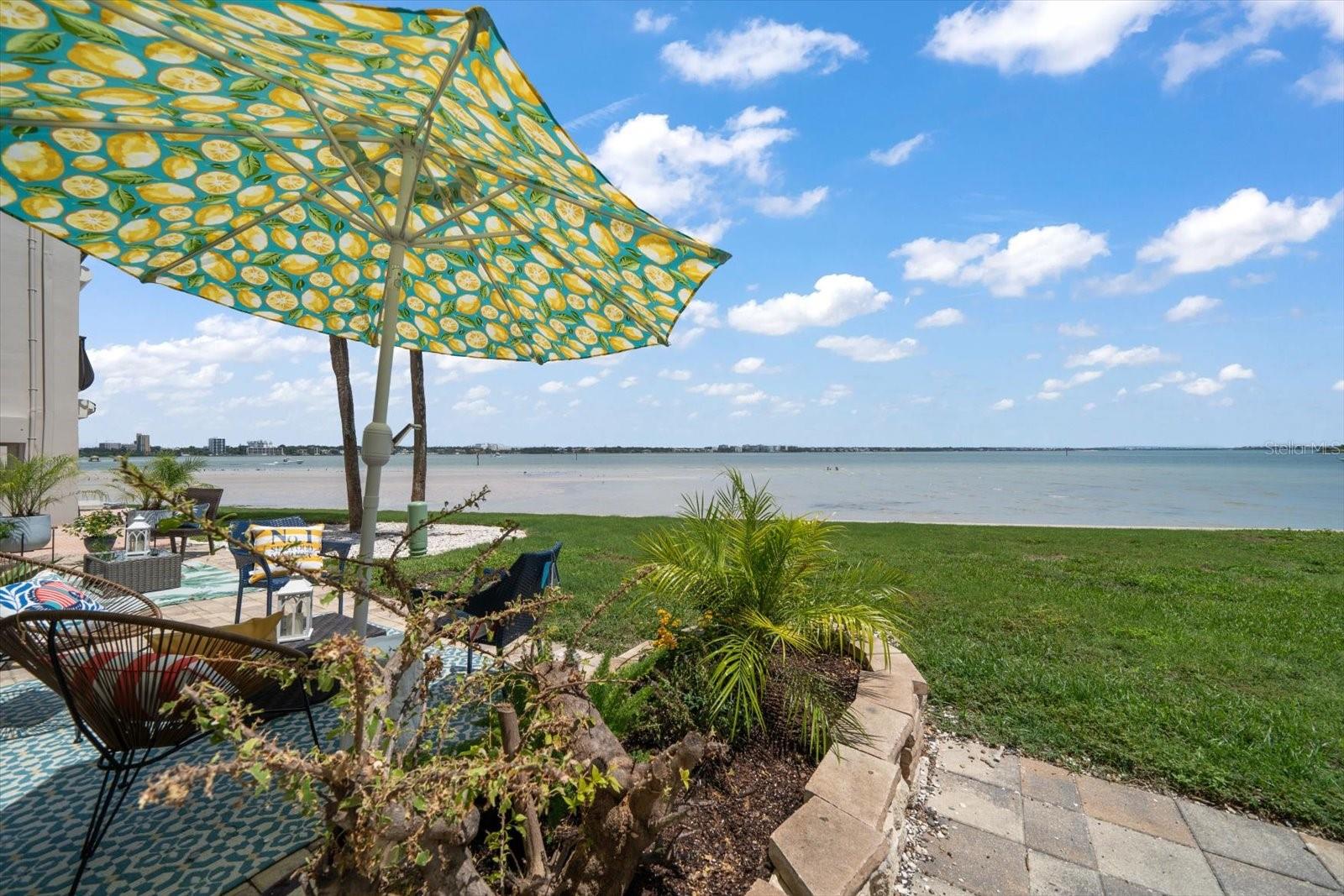 Image 5 of 45 For 825 Gulfview Boulevard 104
