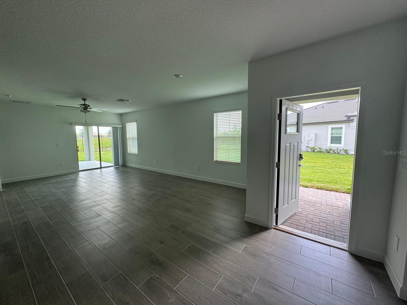 Image 11 of 50 For 32040 Griffin Sands Ln