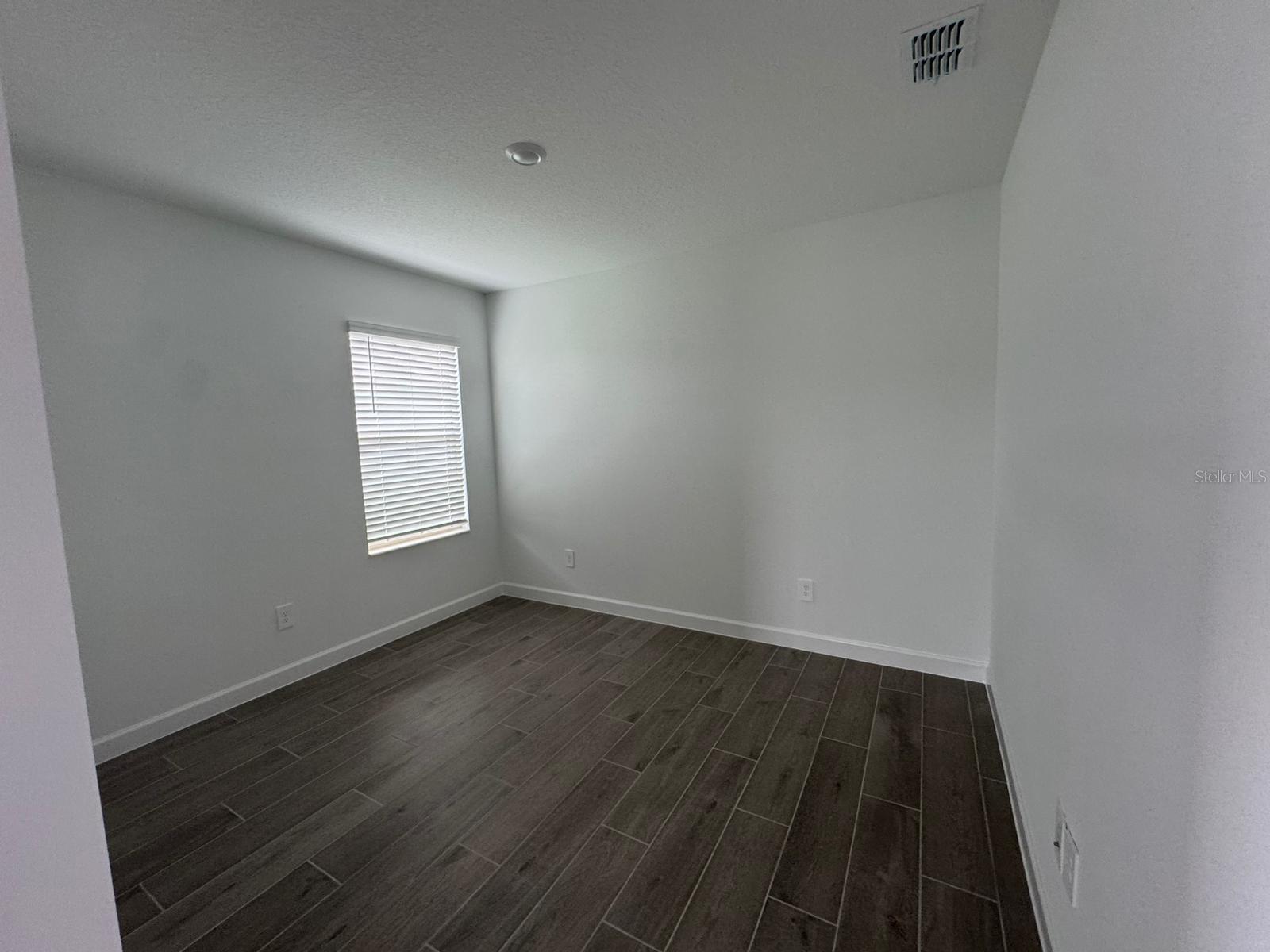 Image 33 of 50 For 32040 Griffin Sands Ln