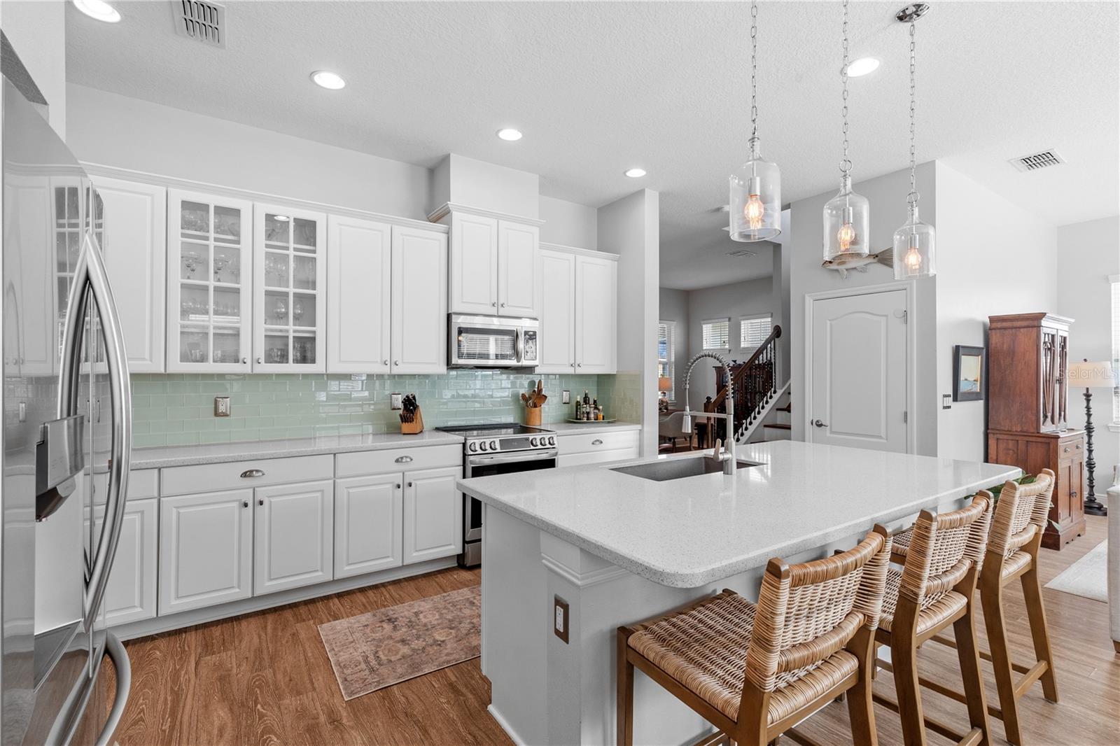 Image 11 of 73 For 7607 Desoto Street