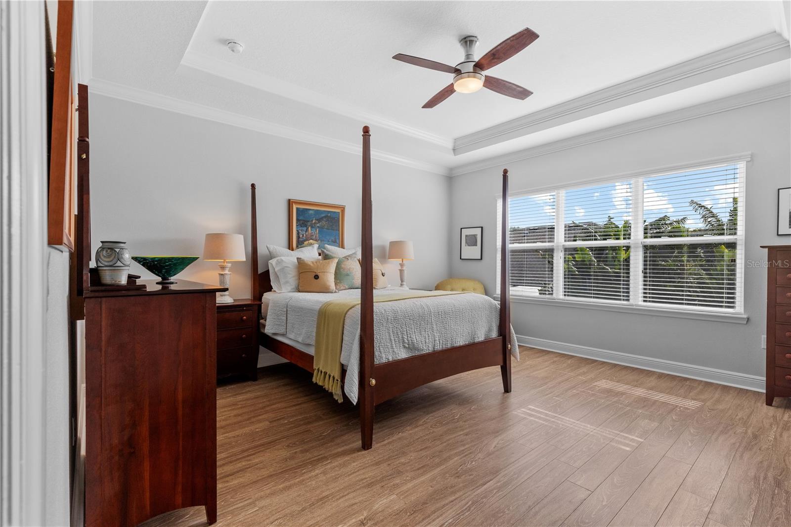 Image 33 of 73 For 7607 Desoto Street