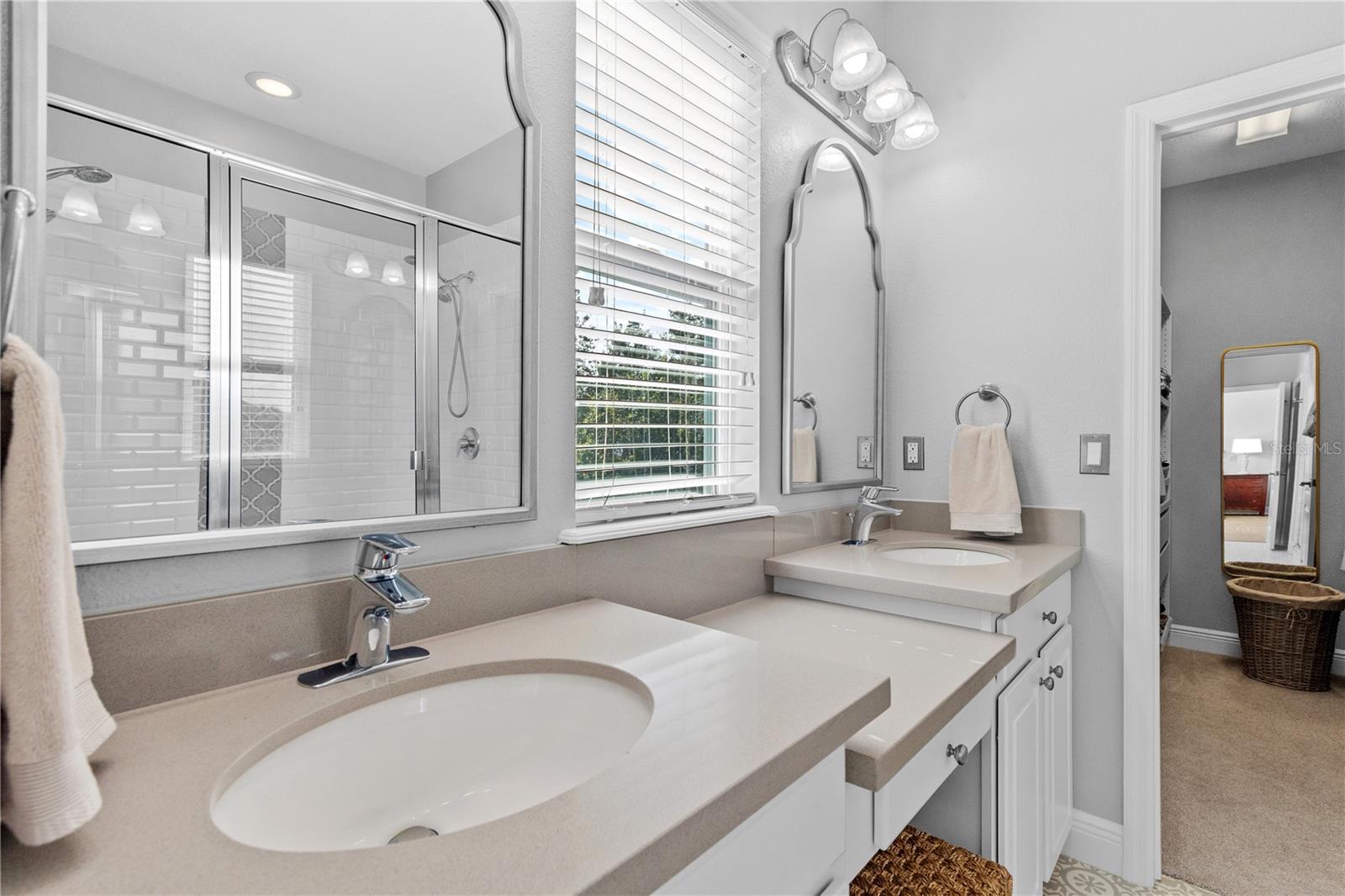 Image 37 of 73 For 7607 Desoto Street