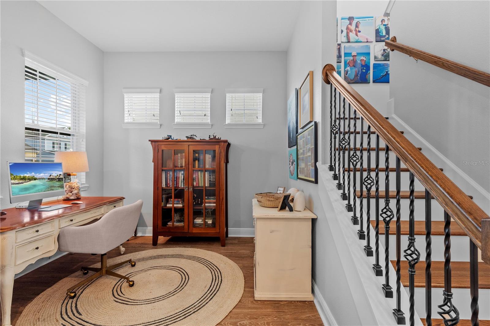 Image 6 of 73 For 7607 Desoto Street