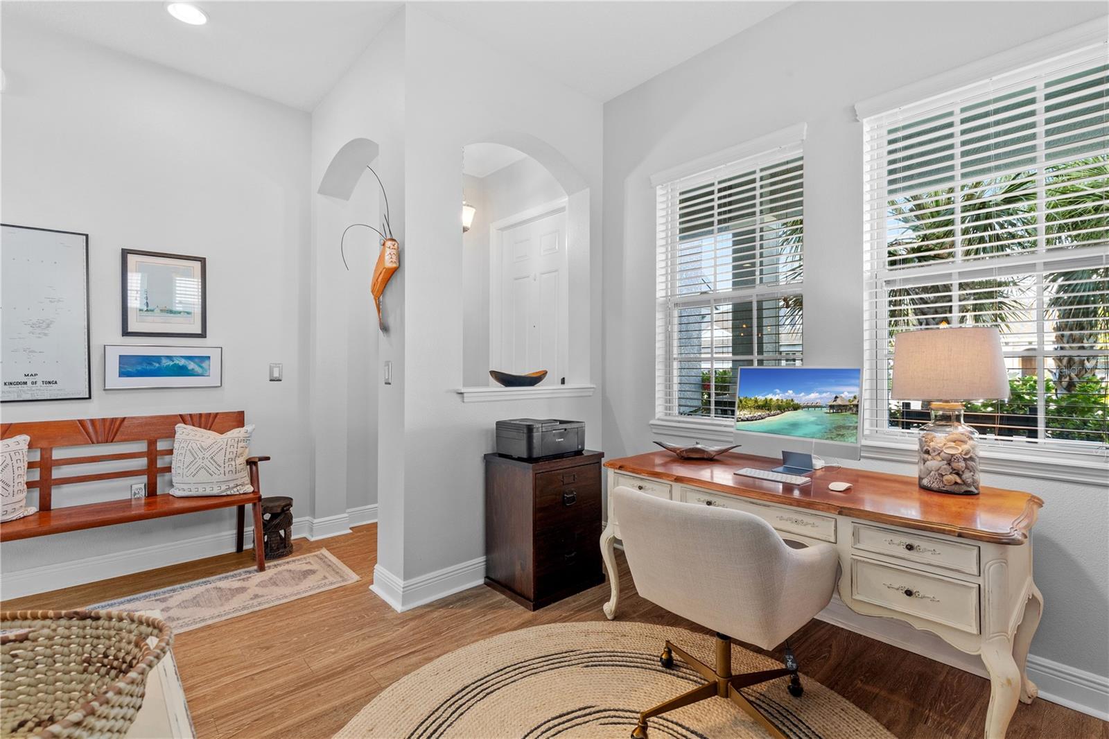 Image 7 of 73 For 7607 Desoto Street