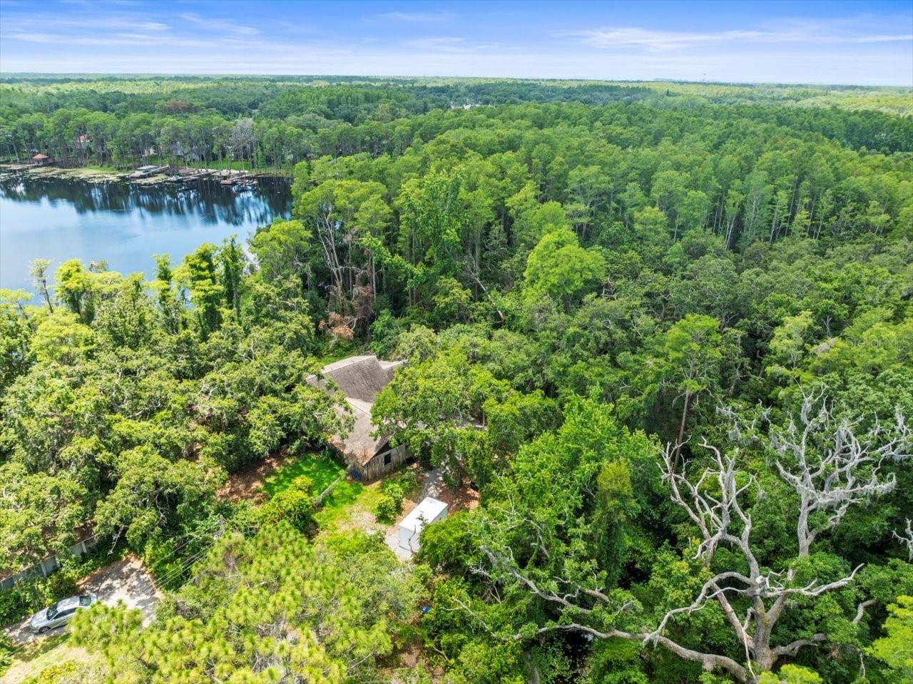 Listing photo id 2 for 16035 Chastain Road