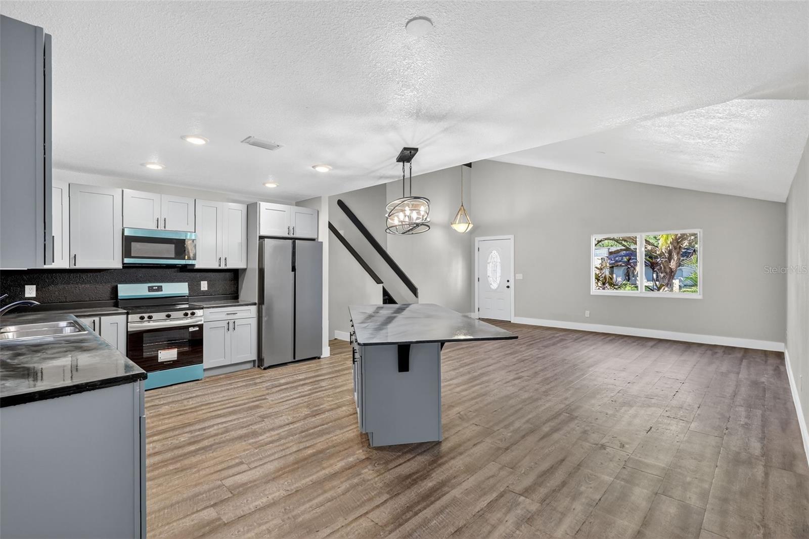 Image 15 of 36 For 16133 Ravendale Drive