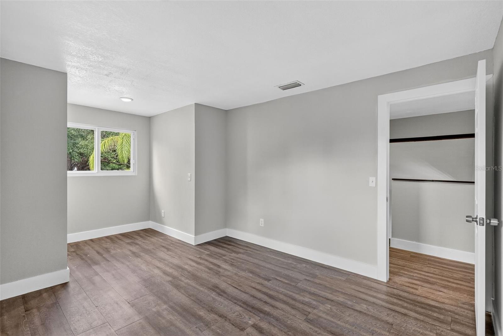 Image 29 of 36 For 16133 Ravendale Drive
