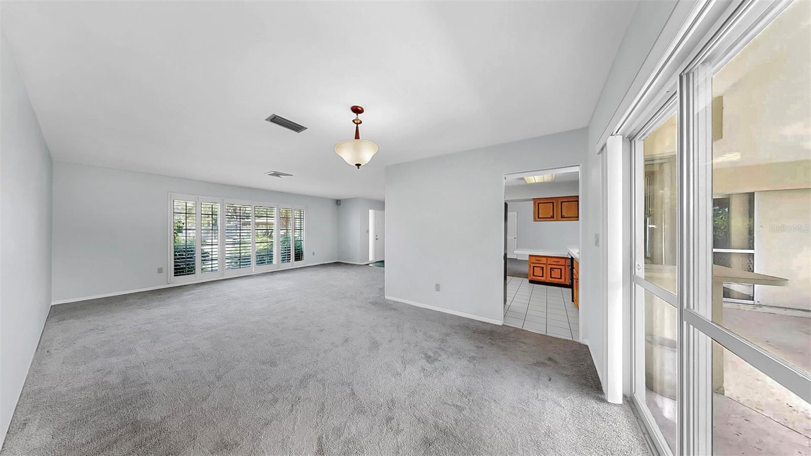 Image 11 of 44 For 8671 11th Street N