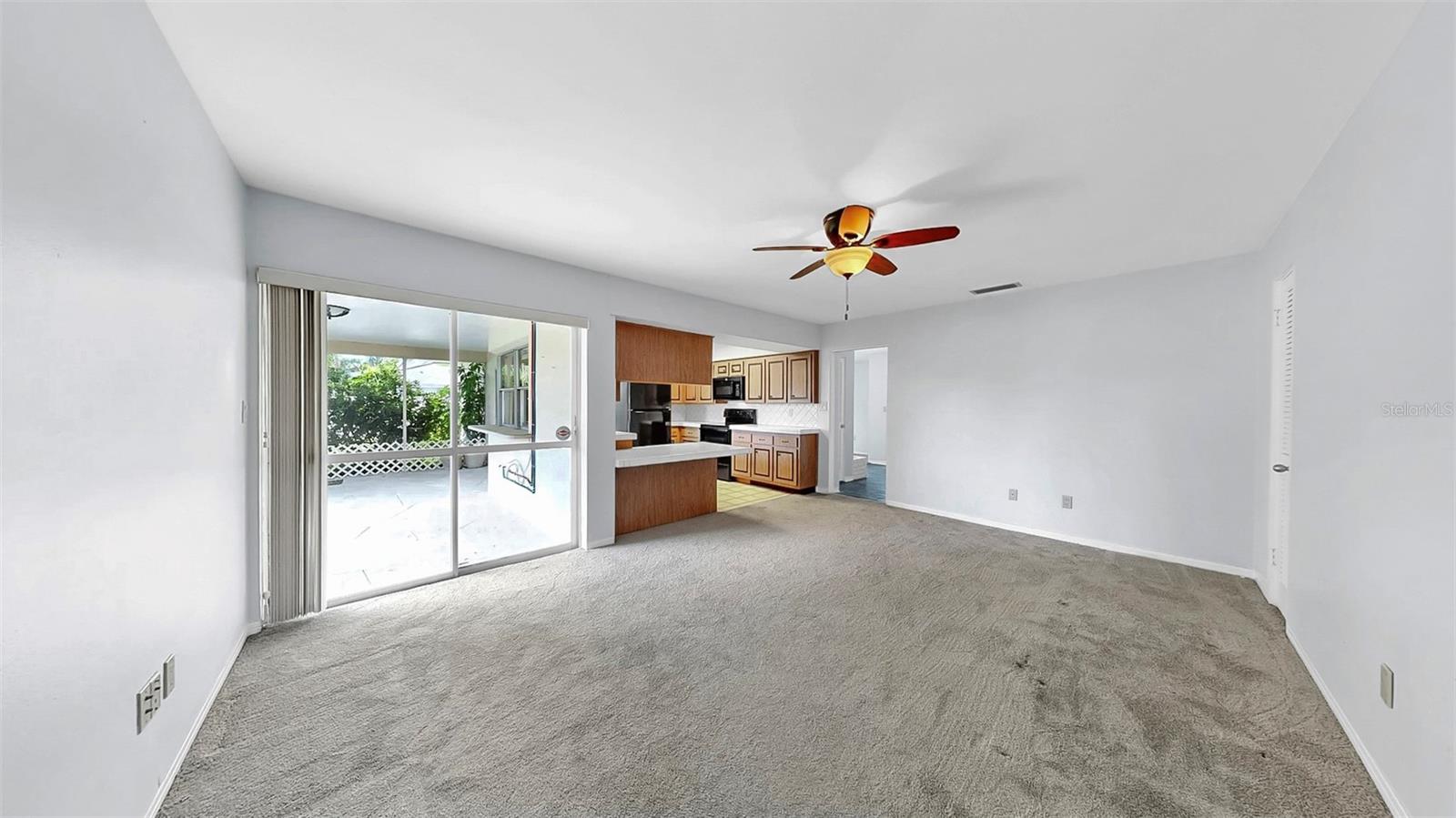 Image 15 of 44 For 8671 11th Street N