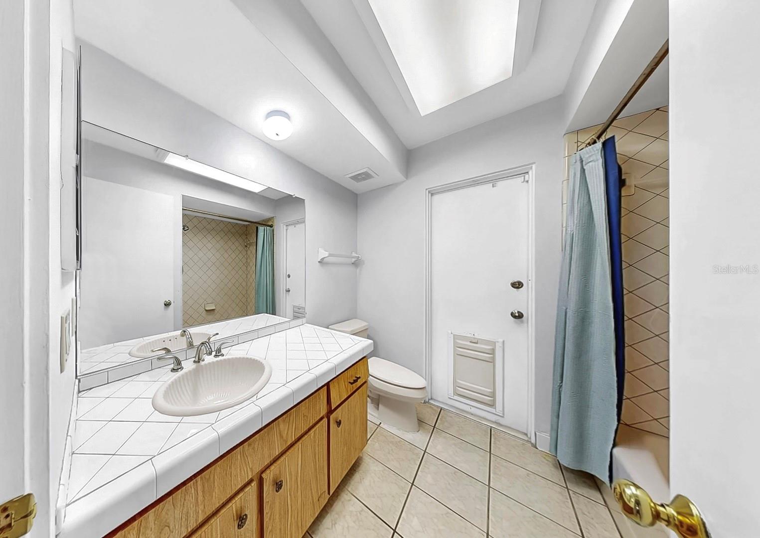 Image 30 of 44 For 8671 11th Street N