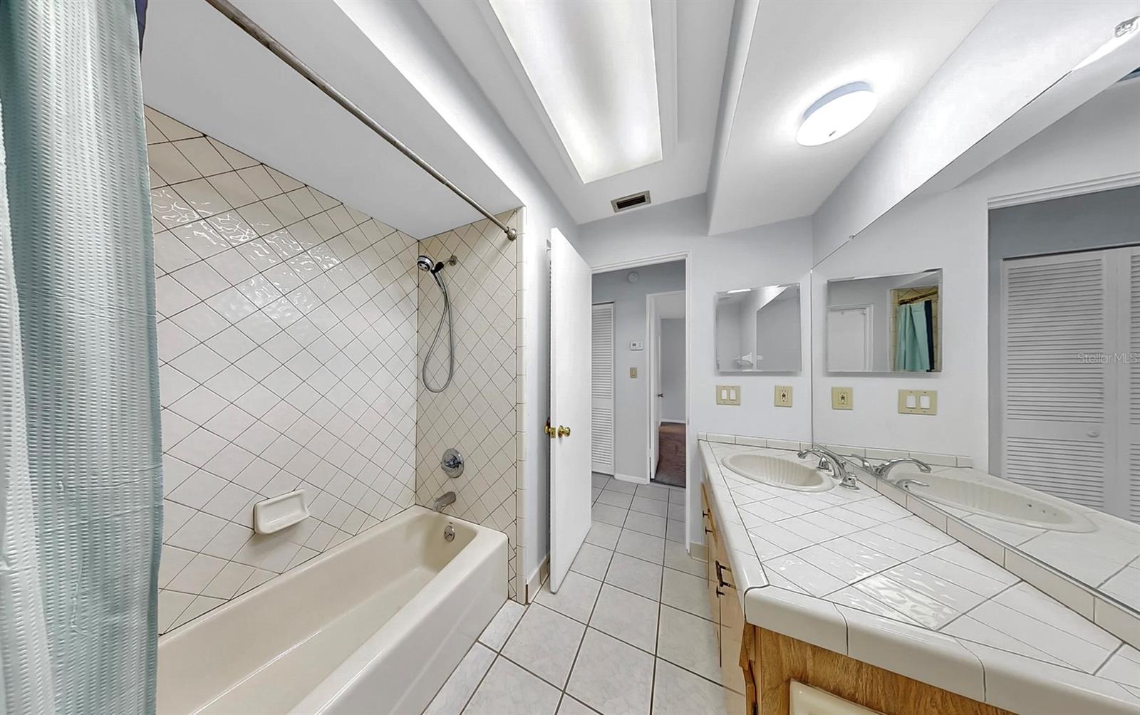 Image 31 of 44 For 8671 11th Street N