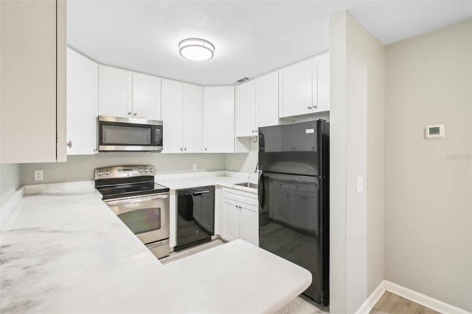 Image 10 of 27 For 5203 Oak Charter Court 5203