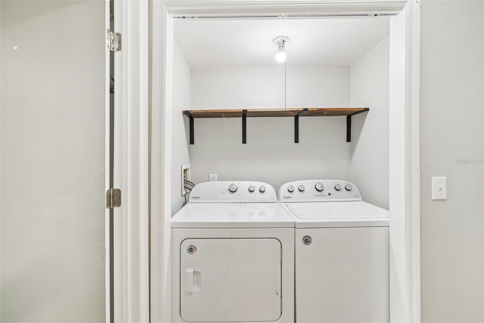 Image 13 of 27 For 5203 Oak Charter Court 5203