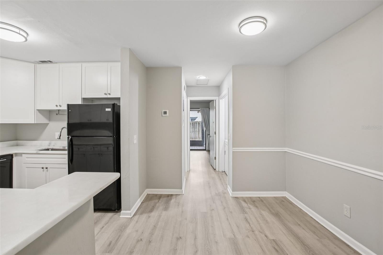 Image 7 of 27 For 5203 Oak Charter Court 5203