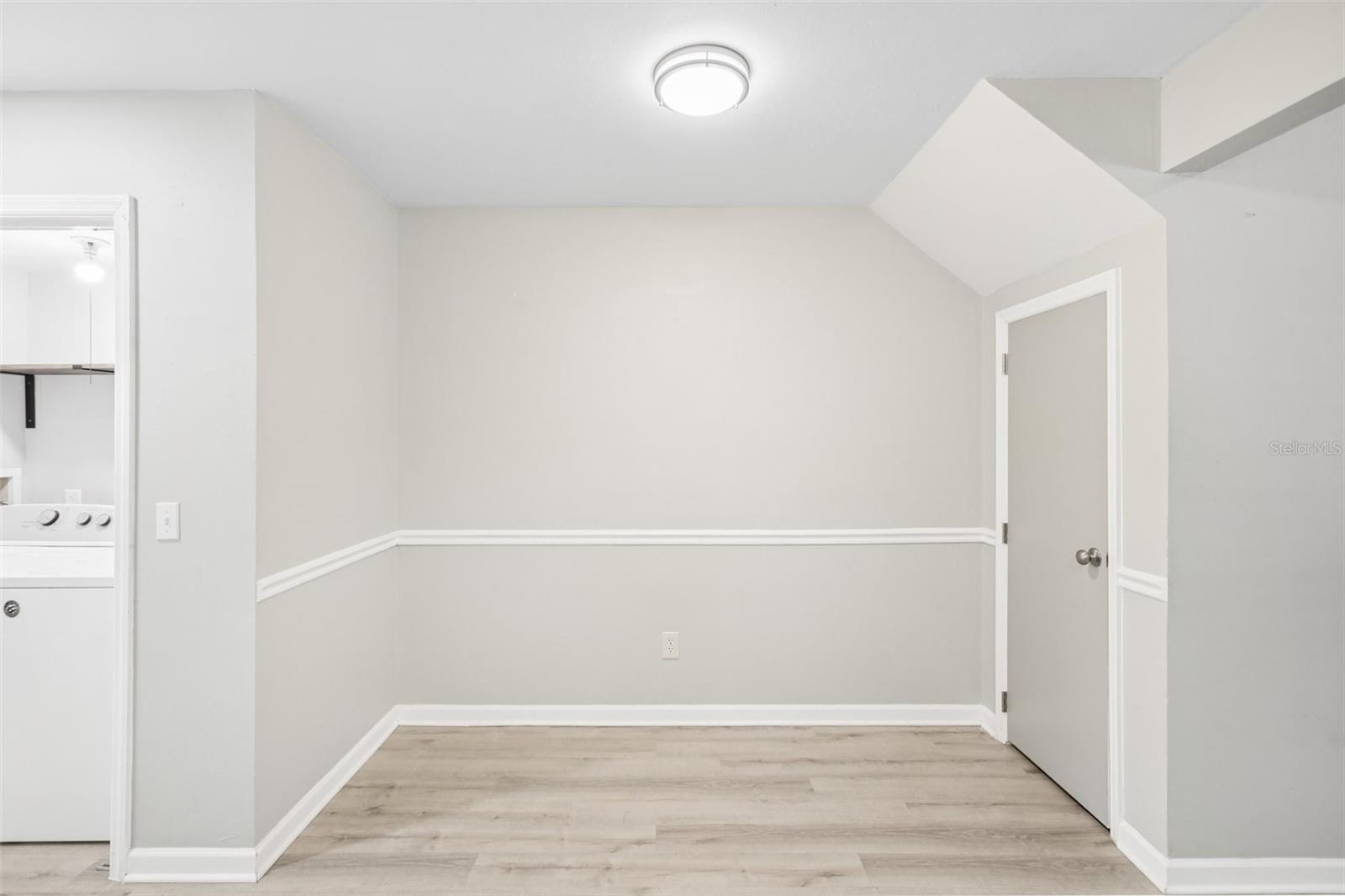 Image 9 of 27 For 5203 Oak Charter Court 5203