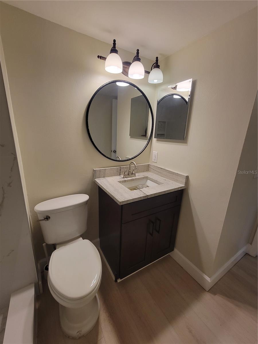 Image 10 of 21 For 4810 Dauphin Avenue 13c