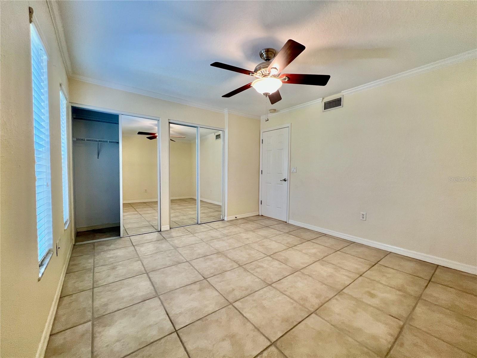 Image 14 of 58 For 702 Lyndhurst Street 822