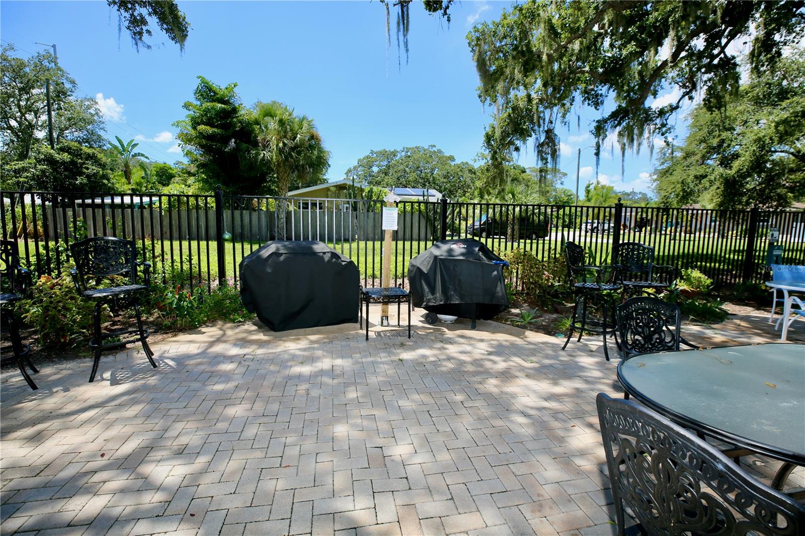 Image 55 of 58 For 702 Lyndhurst Street 822