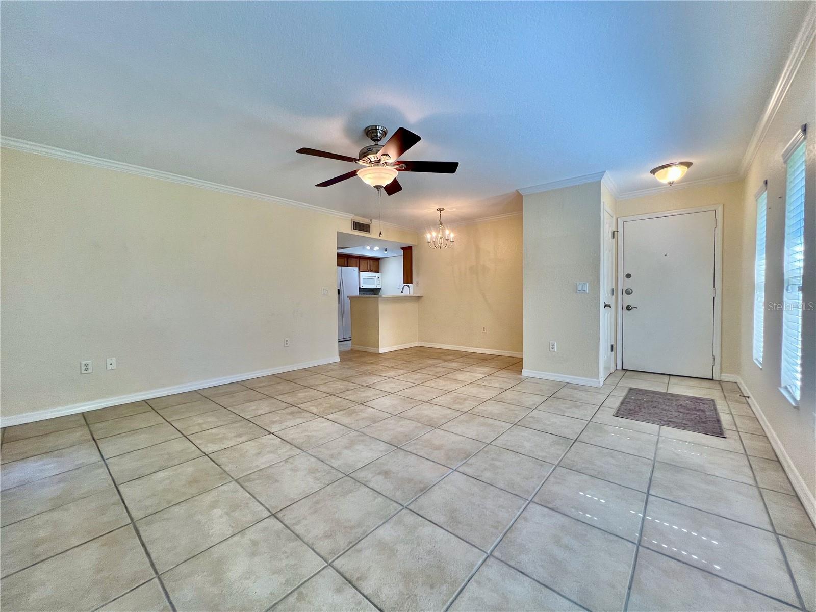 Image 8 of 58 For 702 Lyndhurst Street 822