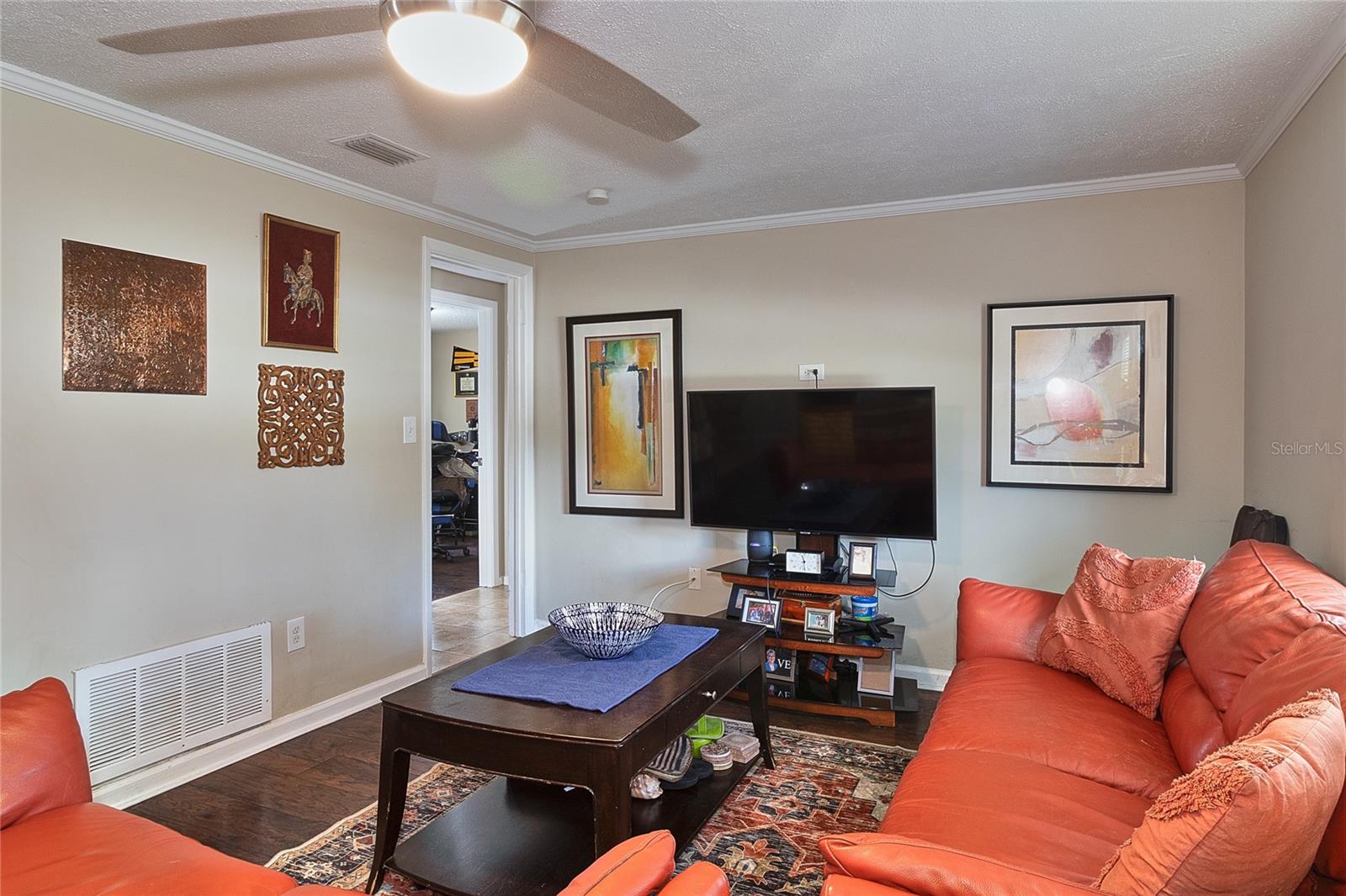 Image 14 of 49 For 2848 Homewood Street