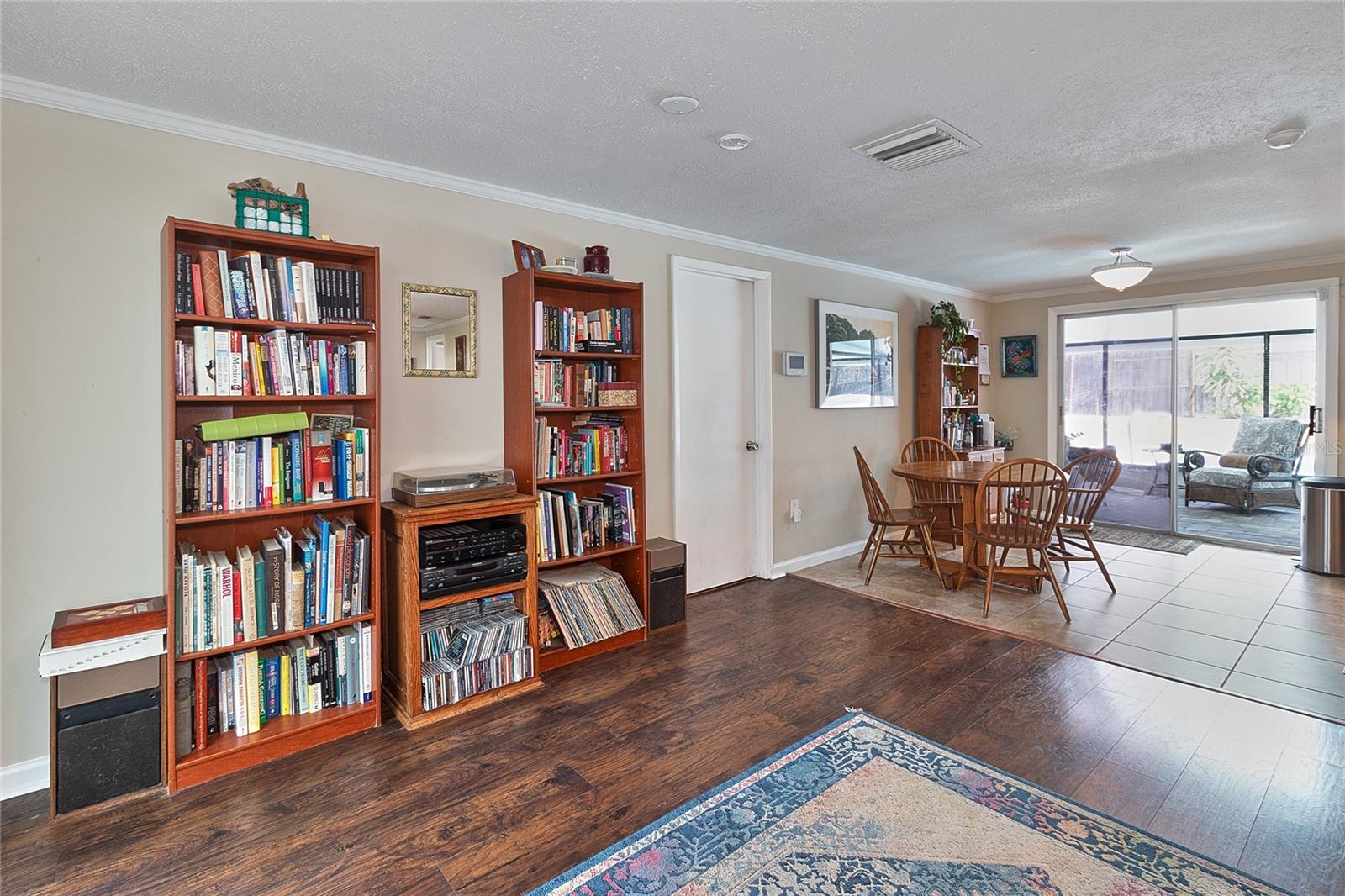 Image 17 of 49 For 2848 Homewood Street