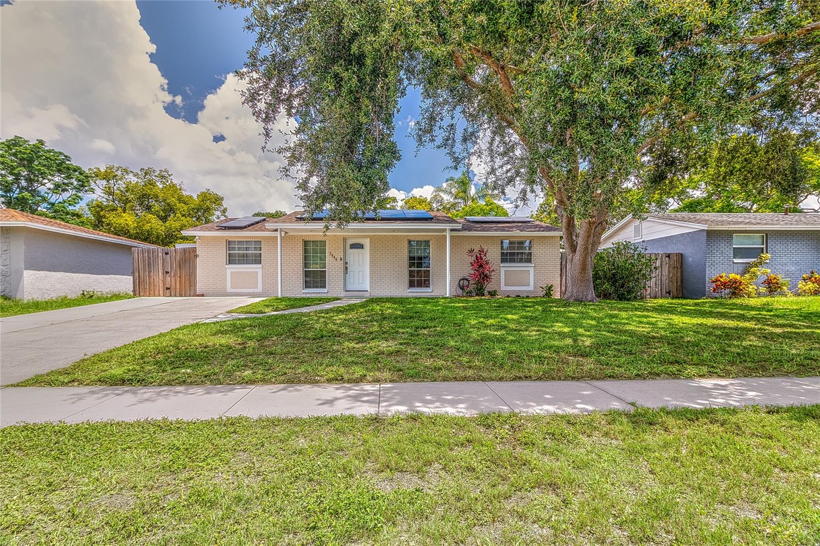 Image 3 of 49 For 2848 Homewood Street