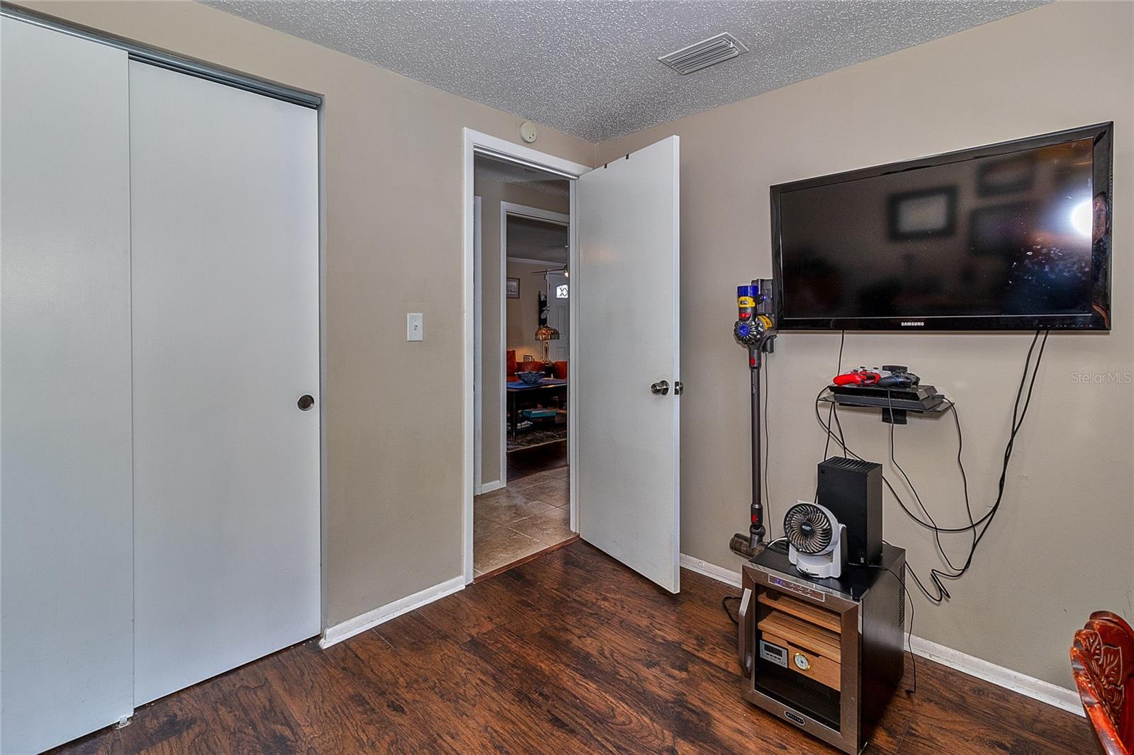 Image 44 of 49 For 2848 Homewood Street