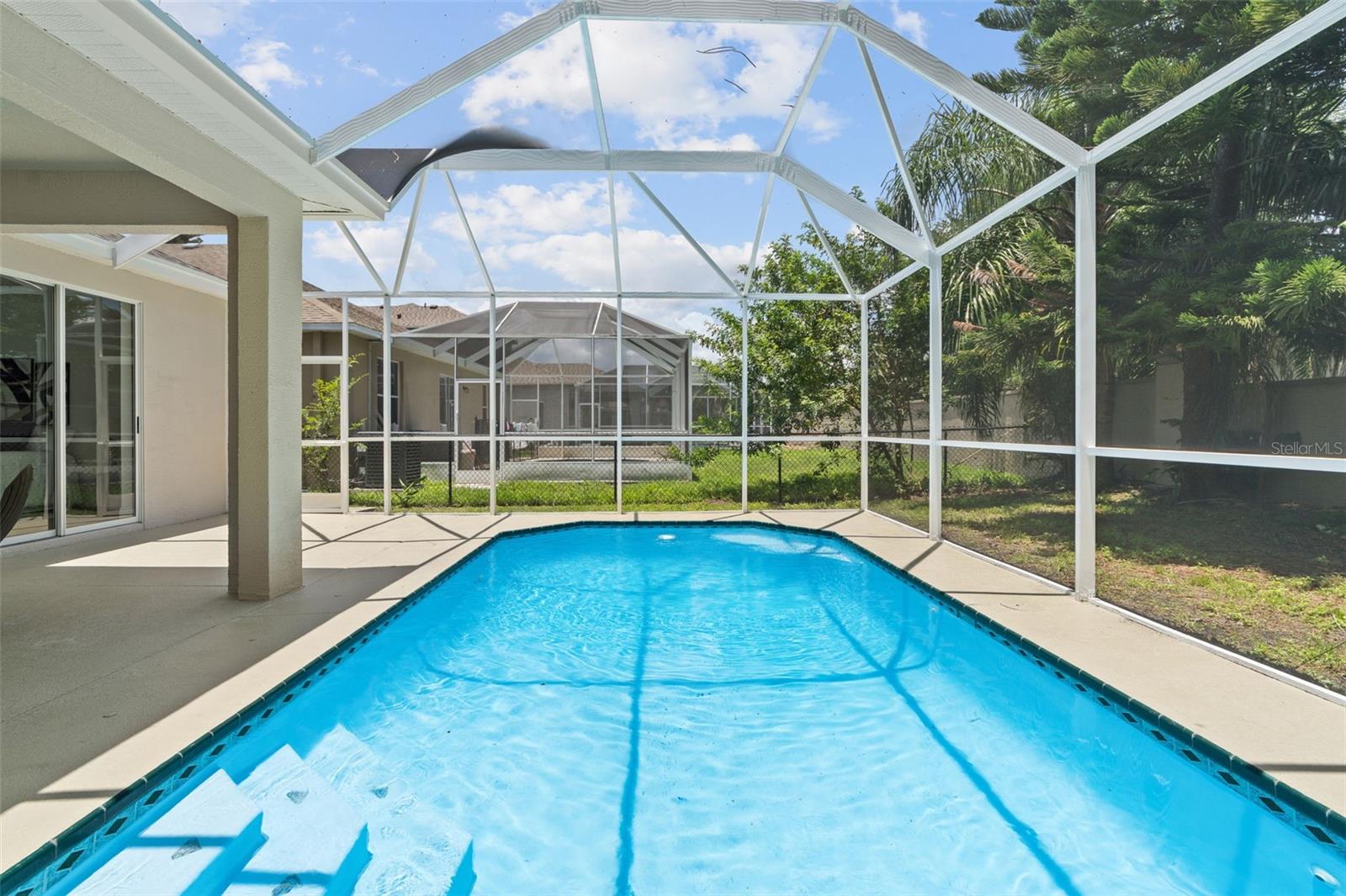 Listing photo id 26 for 1800 Loch Haven Court