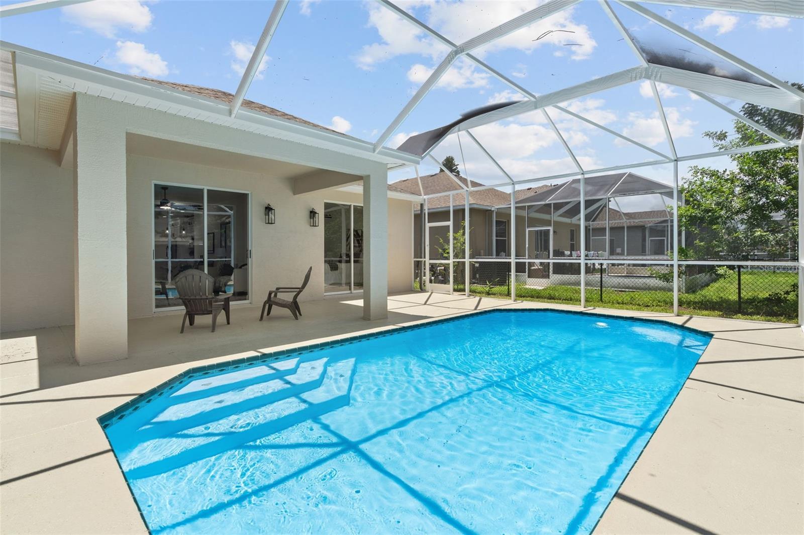 Listing photo id 27 for 1800 Loch Haven Court