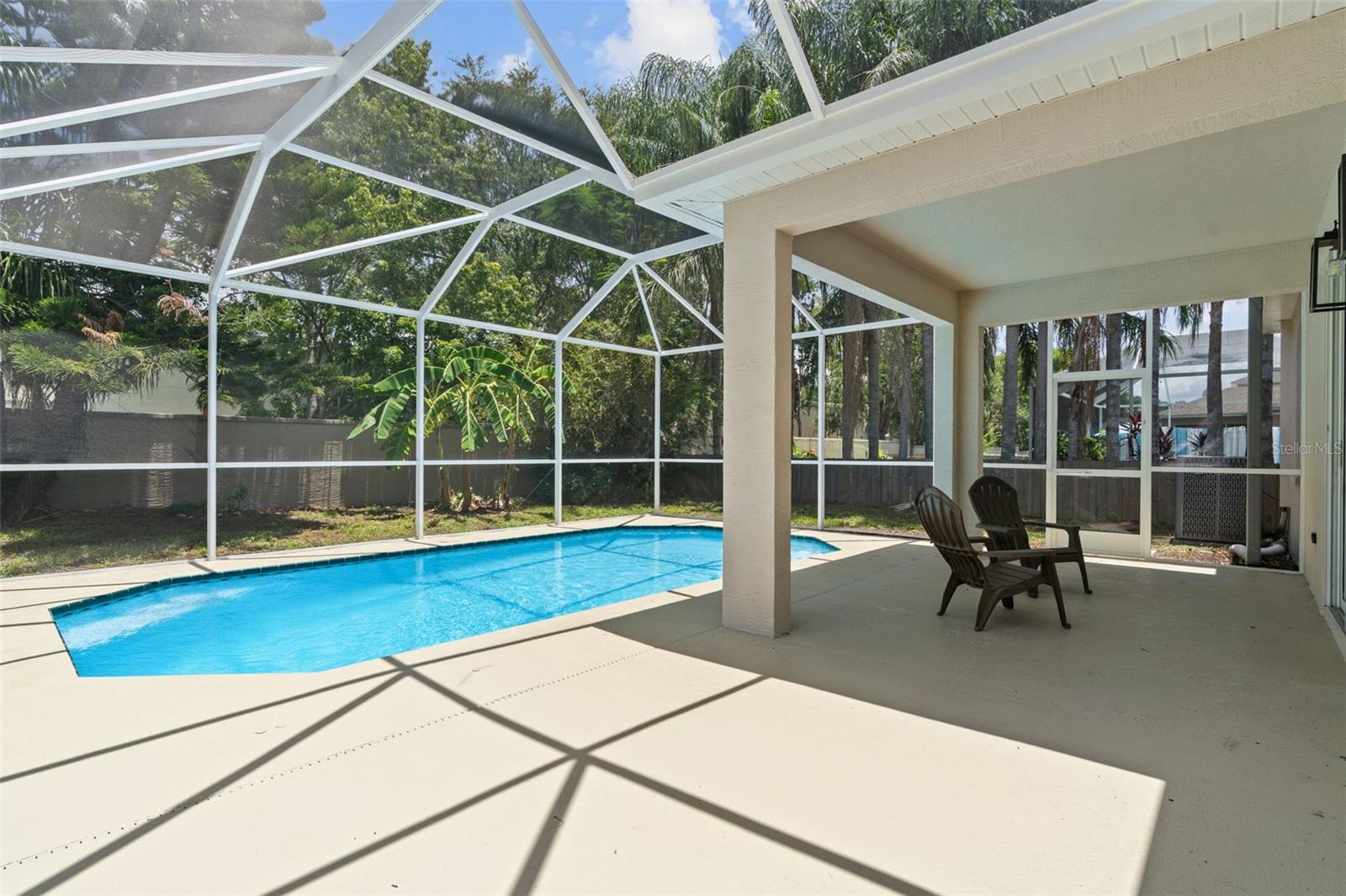 Listing photo id 28 for 1800 Loch Haven Court