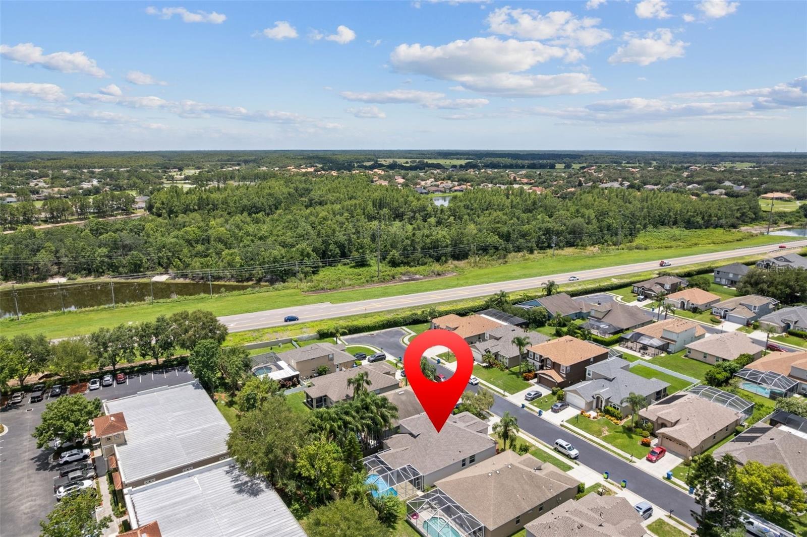 Listing photo id 31 for 1800 Loch Haven Court