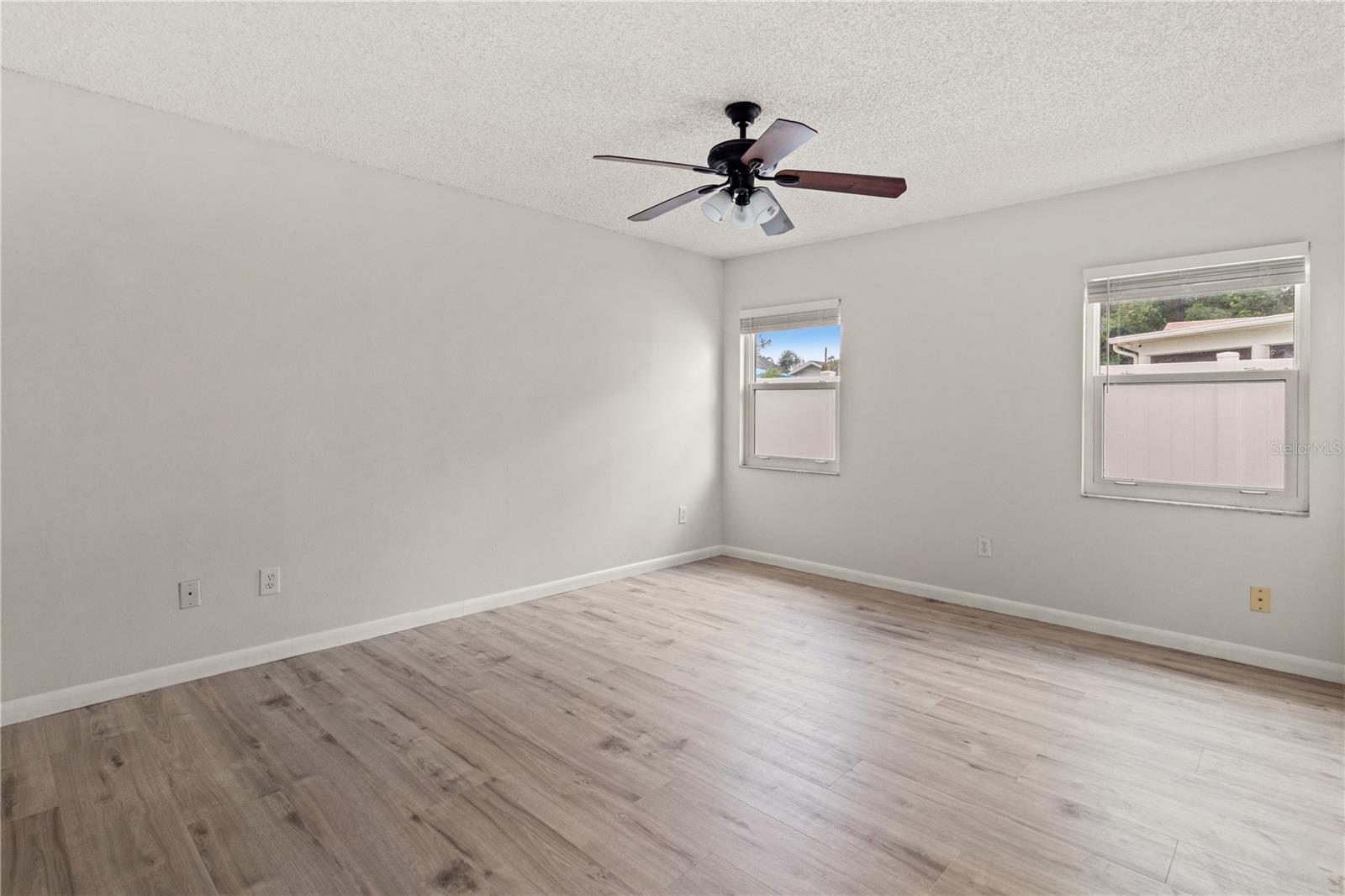 Image 17 of 33 For 7021 Blossom Avenue