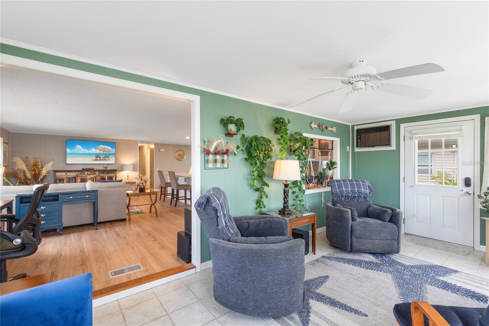 Image 17 of 53 For 1100 Belcher Road S 632