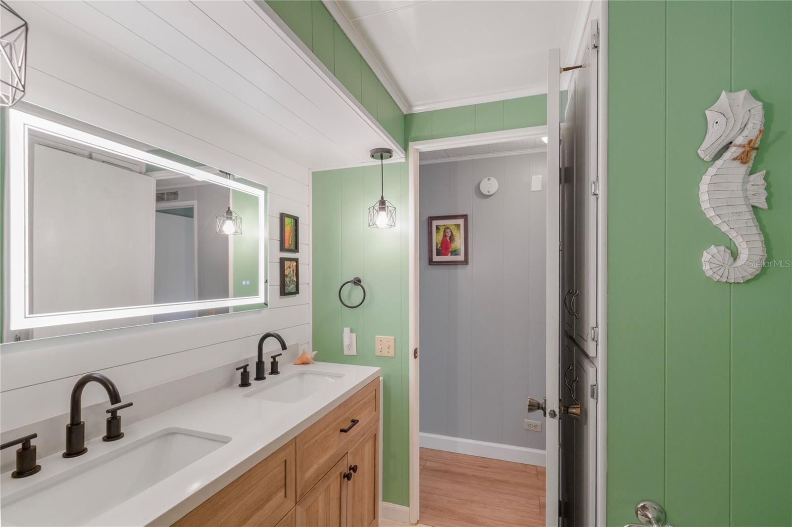 Image 30 of 53 For 1100 Belcher Road S 632