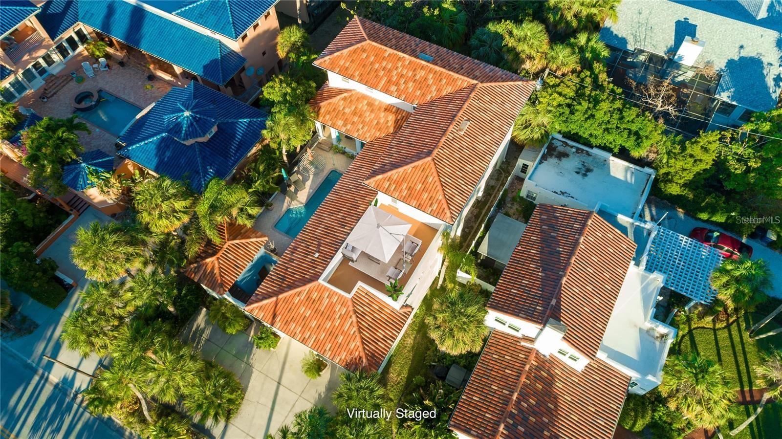 Image 73 of 82 For 831 Mandalay Avenue
