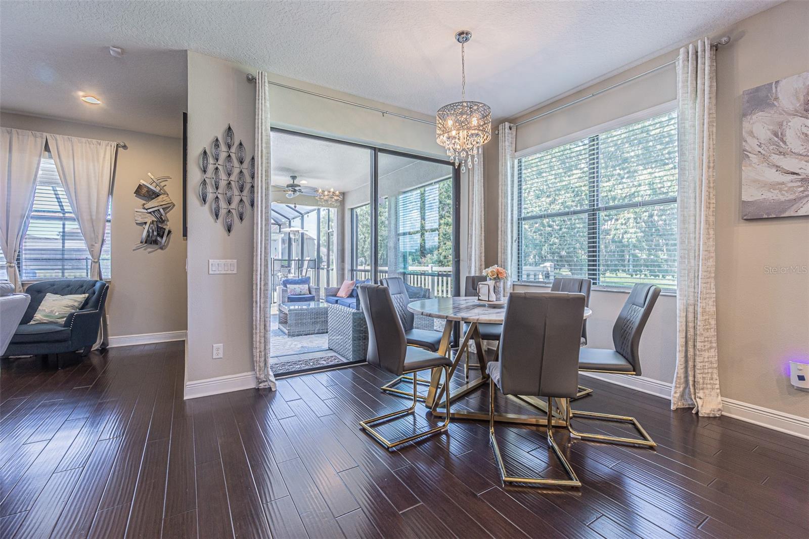 Listing photo id 10 for 19501 Whispering Brook Drive