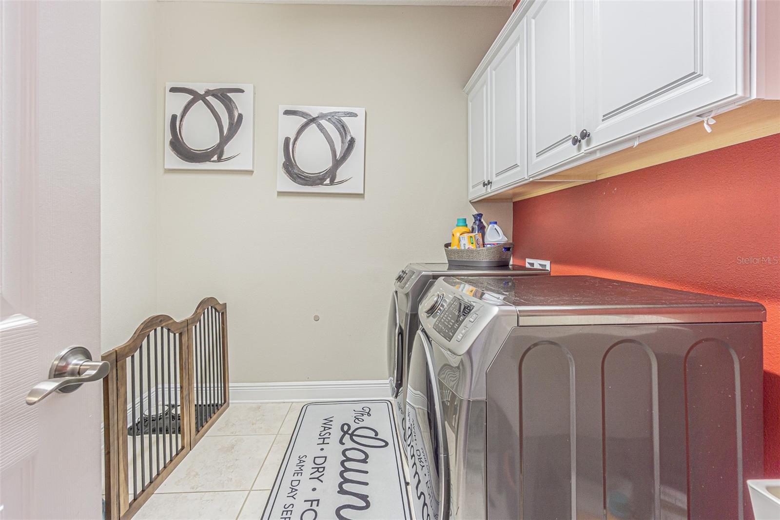 Listing photo id 14 for 19501 Whispering Brook Drive