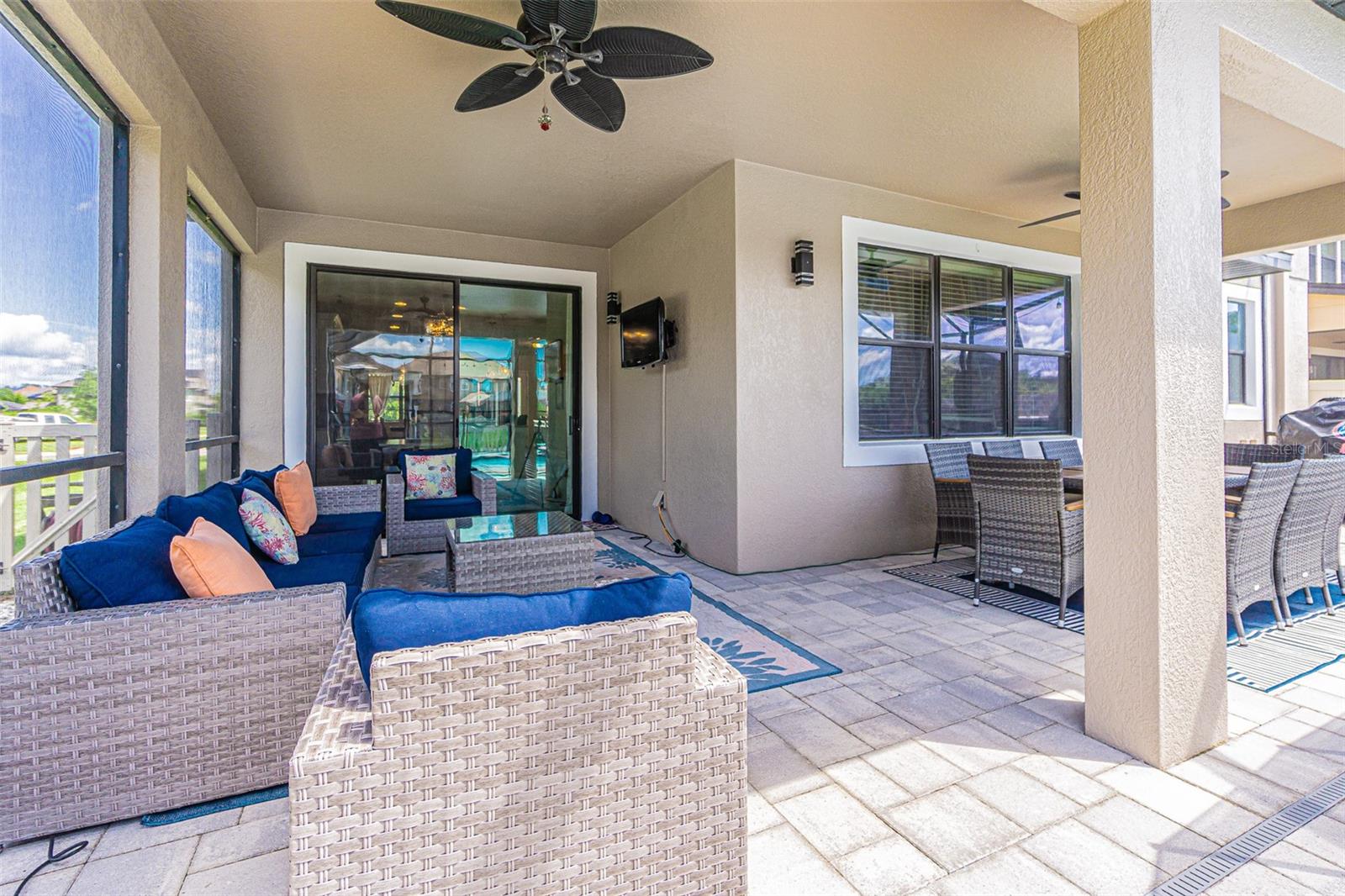 Listing photo id 21 for 19501 Whispering Brook Drive